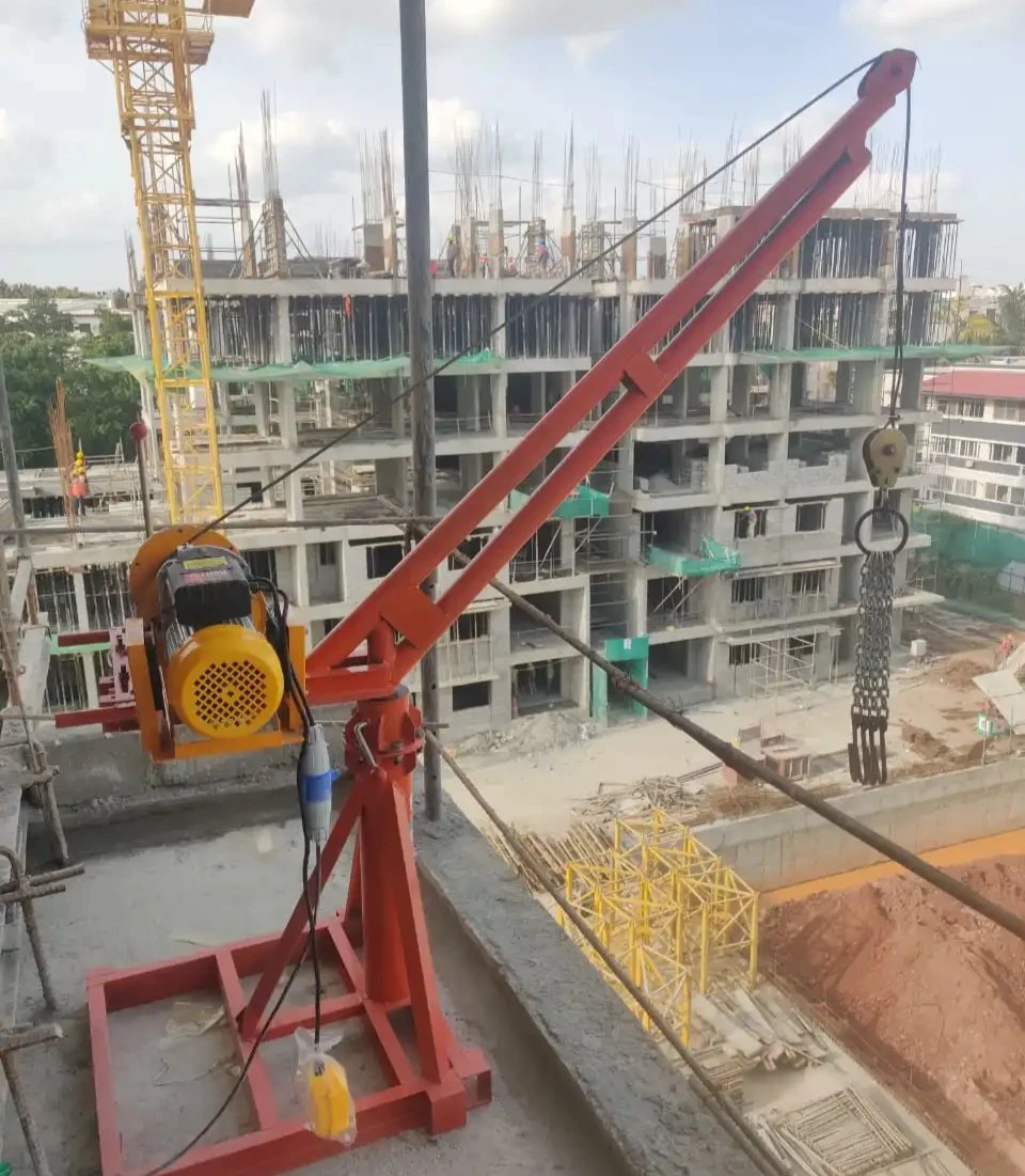 Building Material Hoist - Image 2